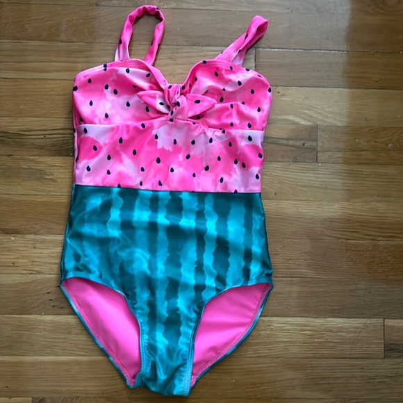 🎀Girl one-piece swimsuit - Picture 1 of 7